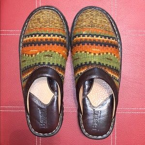 Born slippers/ loafers